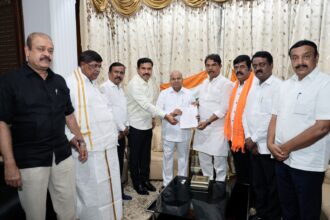 ಬಿಜೆಪಿಯ 18 ಶಾಸಕರ ಅಮಾನತು ಮಧ್ಯ ಪ್ರವೇಶಿಸಲು ರಾಜ್ಯಪಾಲರಿಗೆ ಮನವಿ