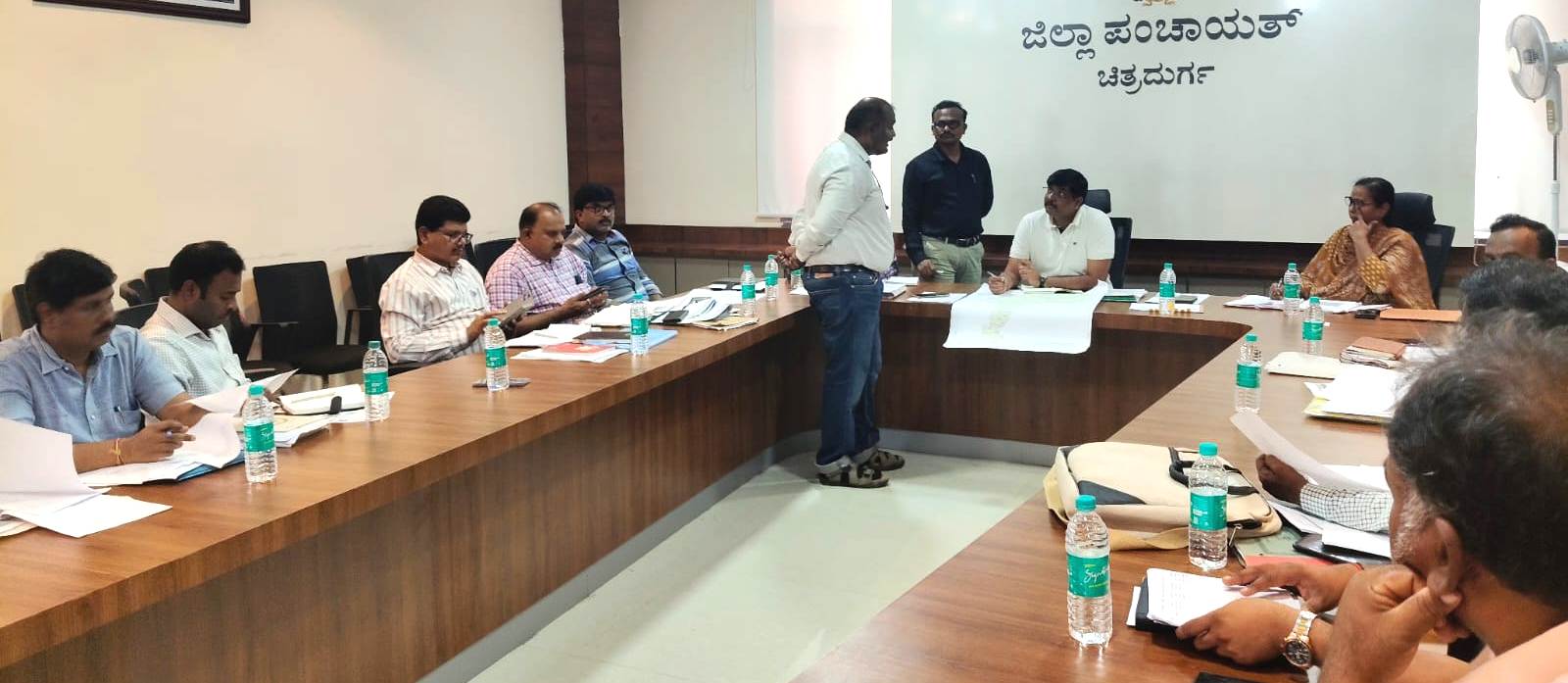 ಕುಡಿಯುವ ನೀರಿಗೆ ಸಮಸ್ಯೆಯಾಗದಂತೆ ಕ್ರಮವಹಿಸಿ- ಜಿಪಂ ಸಿಇಒ ಸೋಮಶೇಖರ್