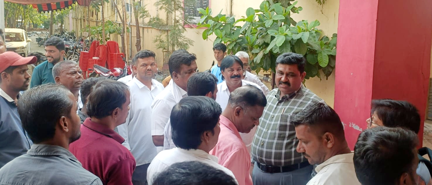 ಲೋಕಾಯುಕ್ತ ದಾಳಿ ; ನಗರಸಭೆಯ 7 ಜನರ ಮೇಲೆ ದೂರು ದಾಖಲು 