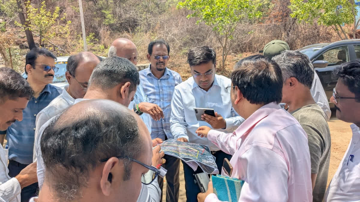 ಅಂತಾರಾಷ್ಟ್ರೀಯ ವಿಮಾನ ನಿಲ್ದಾಣದ ಸ್ಥಳ ಪರಿಶೀಲನೆ ಮಾಡಿದ ಕೇಂದ್ರ ತಂಡ