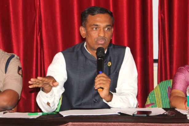 ಪೊಲೀಸರು ಸಂವೇದನಾಶೀಲರಾಗಿ ವರ್ತಿಸಬೇಕು-ಆಯೋಗ