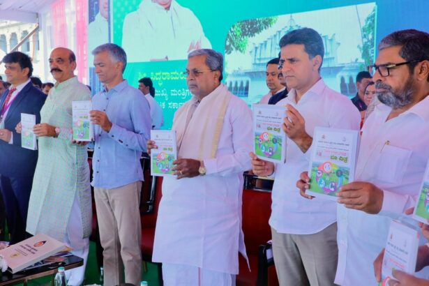 ಪೋಡಿ ಮುಕ್ತ ಗ್ರಾಮಗಳಾಗಬೇಕು. ಕೆರೆ-ಕಟ್ಟೆ ಒತ್ತುವರಿ ತೆರವುಗೊಳಿಸಿ: ಸಿ.ಎಂ ಸ್ಪಷ್ಟ ಸೂಚನೆ