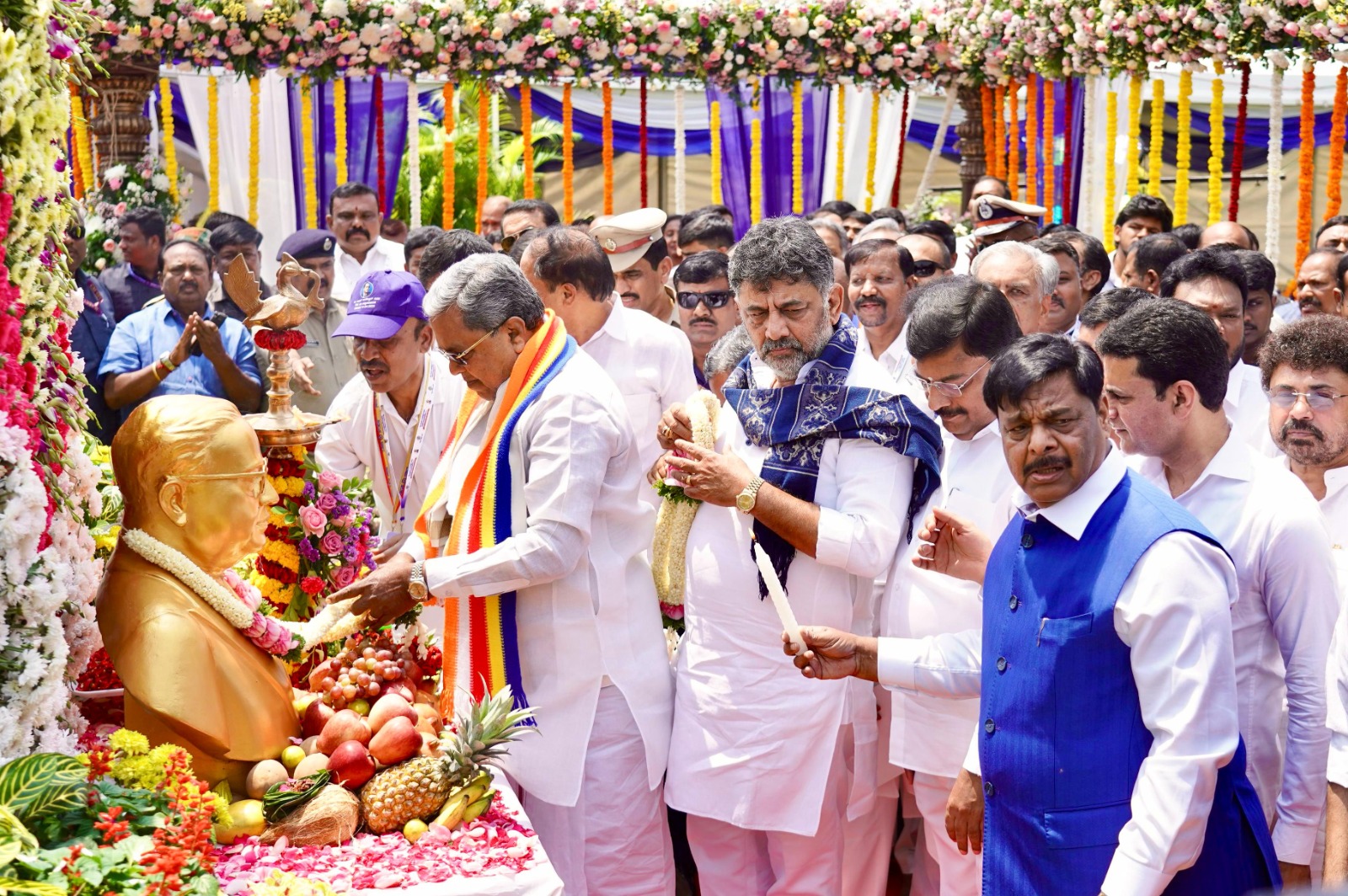 ನೆಹರೂ ಅಂಬೇಡ್ಕರ್ ಅವರನ್ನು ವಿರೋಧಿಸಲಿಲ್ಲ