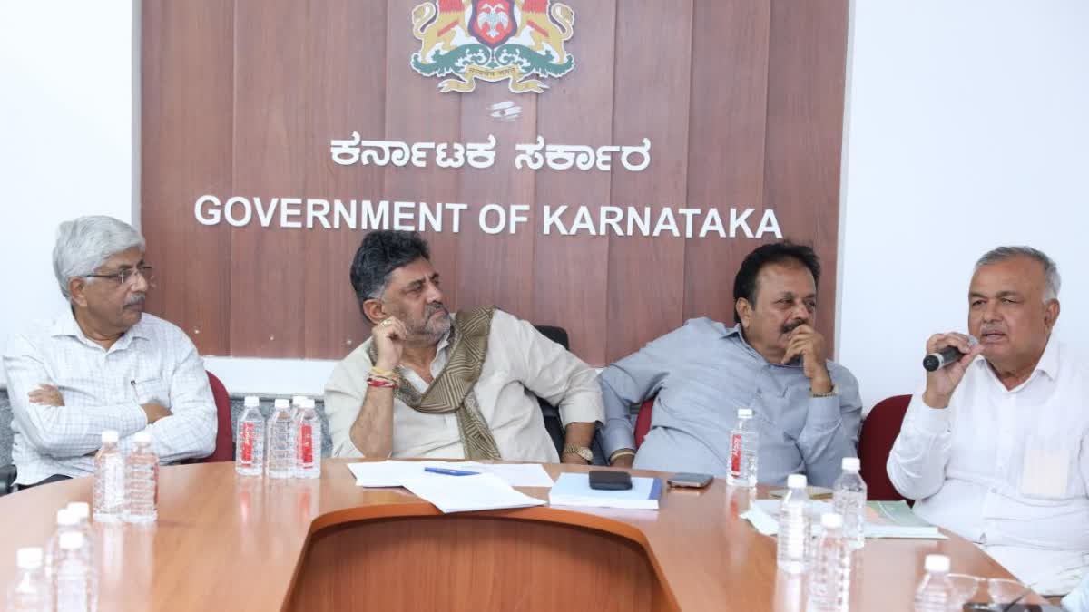 ಒಕ್ಕಲಿಗ ಶಾಸಕರ ತೀರ್ಮಾನ ಸಂಪುಟ ಸಭೆಗೆ ತಿಳಿಸುವೆ-ಡಿಕೆಶಿ