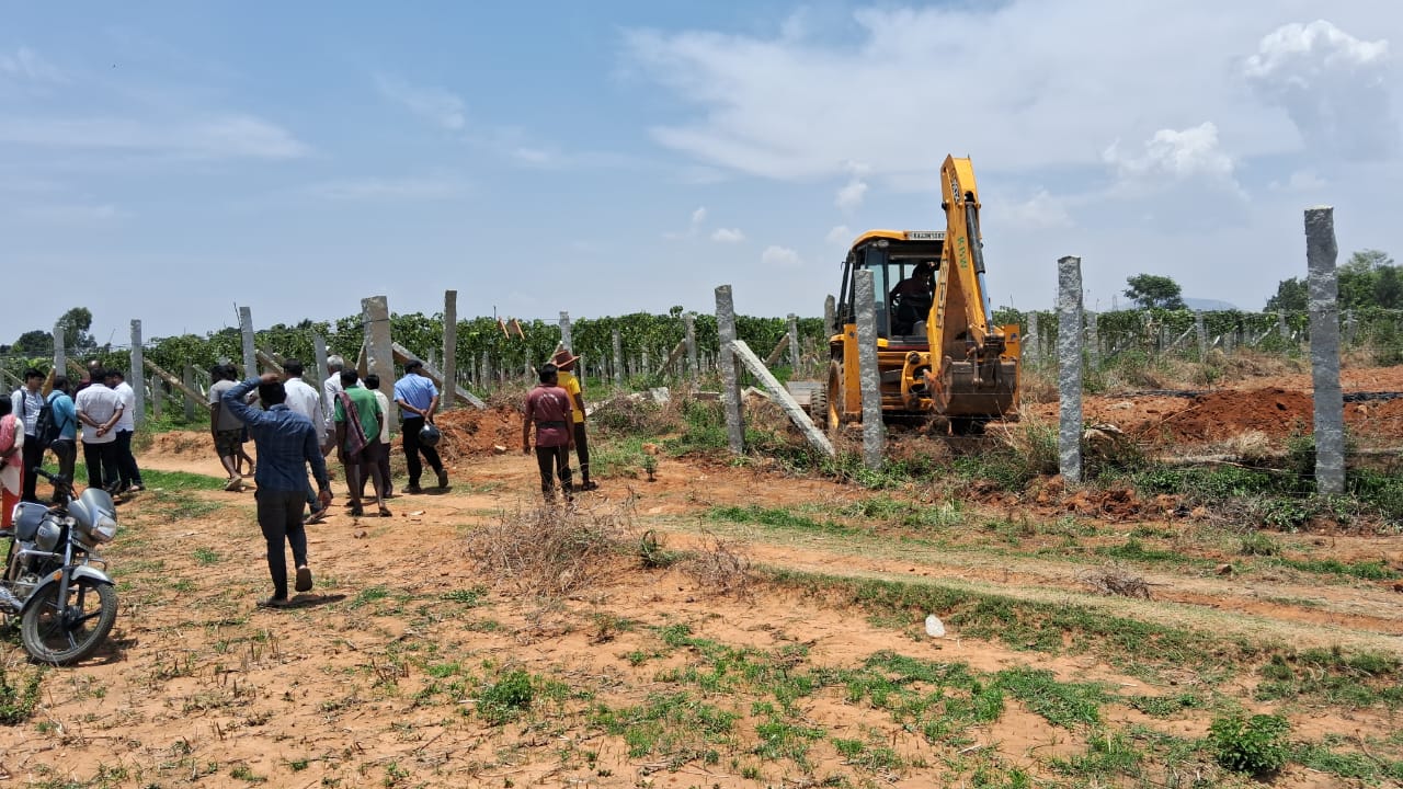 ಒತ್ತುವರಿಯಾಗಿದ್ದ ಗೋಮಾಳ ಜಾಗ ಸರ್ಕಾರದ ವಶಕ್ಕೆ