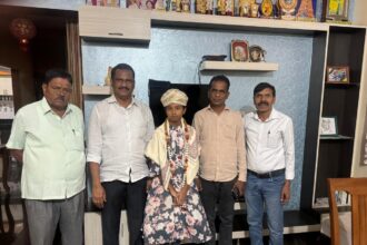 ಕೃಷಿಕರ ಮಕ್ಕಳ ಪ್ರತಿಭೆಗೆ ಪುರಸ್ಕಾರ ನೀಡಿದ ಬೇತೂರು ರಾಜು