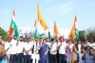 ಸೈನಿಕರಿಗೆ ನೈತಿಕ ಸ್ಥೈರ್ಯ ನೀಡುವ ಸಲುವಾಗಿ ತಿರಂಗಾ ಯಾತ್ರೆ ಮಾಡಿದ ಬಿಜೆಪಿ