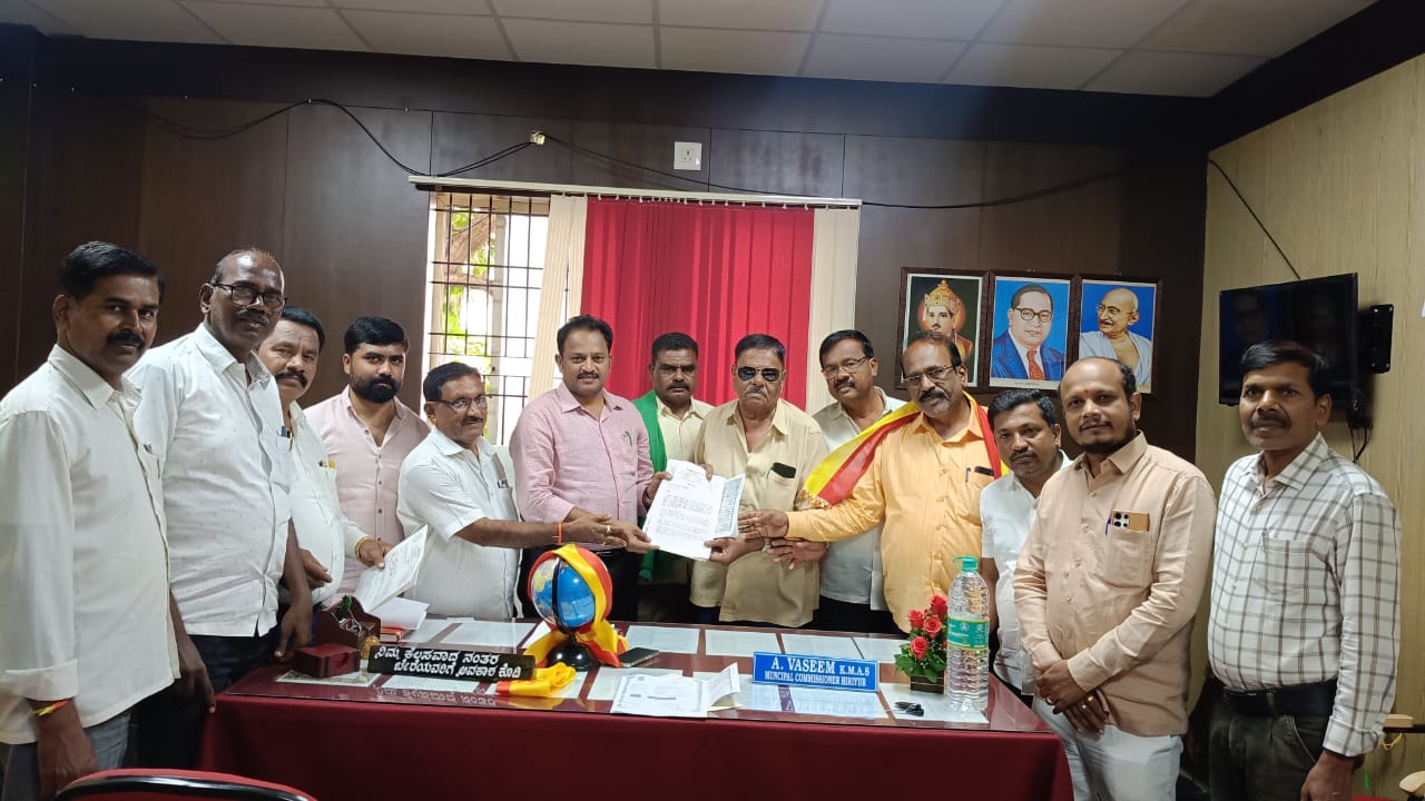 ಕುಂಚಿಟಿಗ ಸಂಘಕ್ಕೆ ಪರಿಹಾರ, ಪರ್ಯಾಯ ಜಮೀನು ನೀಡಲು ಆಗ್ರಹ