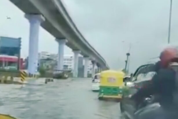 ಬೆಂಗಳೂರಿನಲ್ಲಿ ಭಾರೀ ಮಳೆ, ಜನ ಜೀವನ ಅಸ್ತವ್ಯಸ್ತ