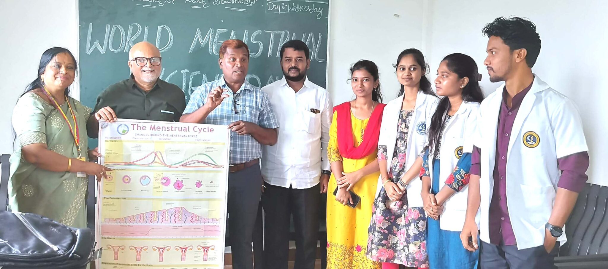 ಮಹಿಳೆಯರು ಮುಟ್ಟಿನ ಸಮಯದಲ್ಲಿ ಶುಚಿತ್ವ ಕಾಪಾಡಿಕೊಳ್ಳುವುದು ಬಹಳ ಮುಖ್ಯ-ಶಿಕ್ಷಣಾಧಿಕಾರಿ ಮಂಜುನಾಥ್