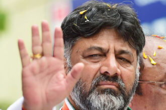 ಬ್ಲ್ಯಾಕ್‌ ಮೇಲ್‌ ರಾಜಕಾರಣ ಮಾಡುತ್ತಿರುವ ಸಿ.ಡಿ ಫ್ಯಾಕ್ಟರಿ ಮಾಲೀಕ