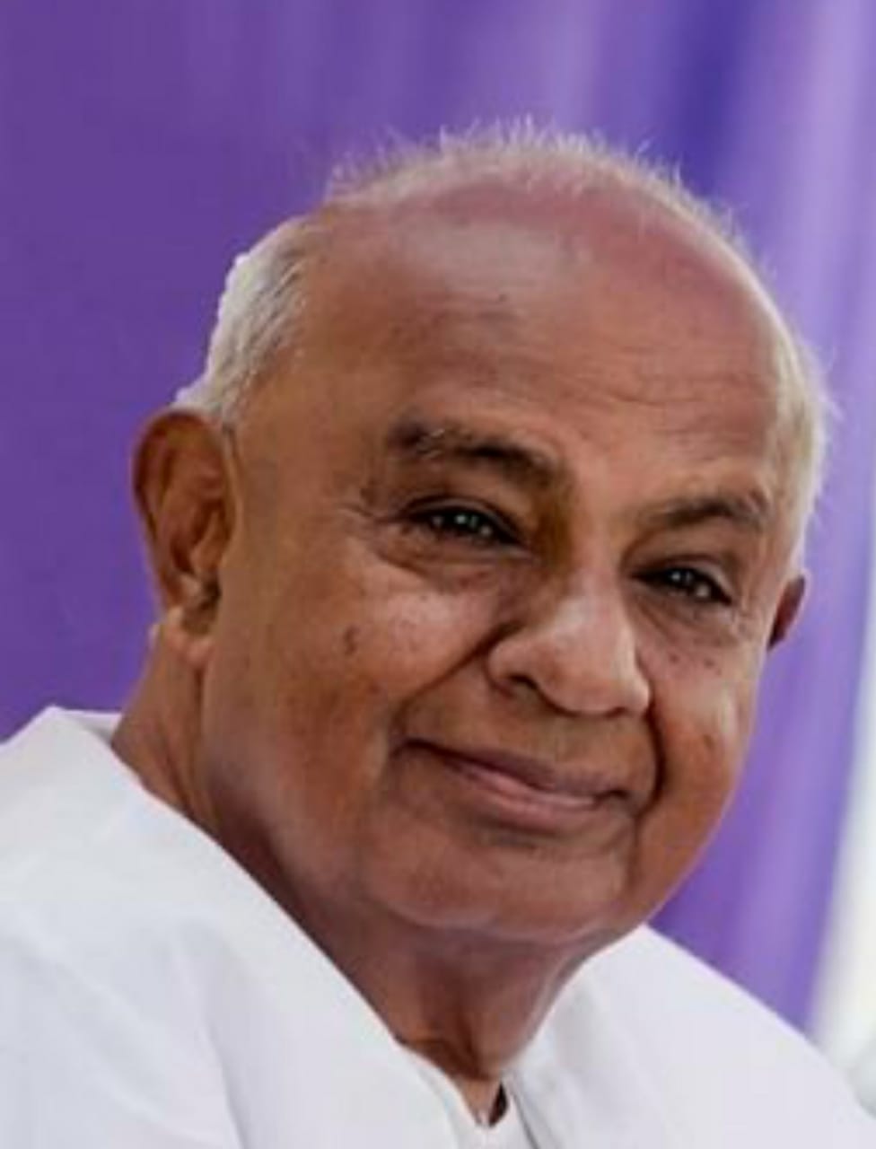 ಇಬ್ಬಗೆಯ ನೀತಿ ದೇವೇಗೌಡರಿಗೆ ಇದೆ, ನಮಗಲ್ಲ- ಸಿದ್ದರಾಮಯ್ಯ