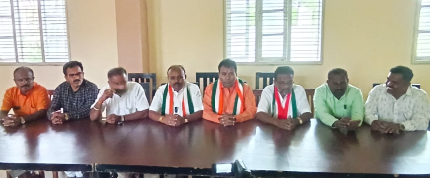 ಪ್ರಿಯಾಂಕ್ ಖರ್ಗೆ ಅವರನ್ನು ನಿಂದಿಸಿದ ಛಲವಾದಿ ನಾರಾಯಣ ಸ್ವಾಮಿ ಕ್ಷಮೆ ಯಾಚಿಸಬೇಕು