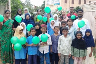 ತಳಿರು ತೋರಣ ಕಟ್ಟಿ ವಿದ್ಯಾರ್ಥಿಗಳನ್ನು ಬರಮಾಡಿಕೊಂಡ ಶಿಕ್ಷಕರು