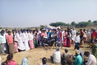 ನರೇಗಾ ಸ್ಥಳದಲ್ಲಿ ಸಂಭ್ರಮದ ಕಾರ್ಮಿಕರ ದಿನಾಚರಣೆ