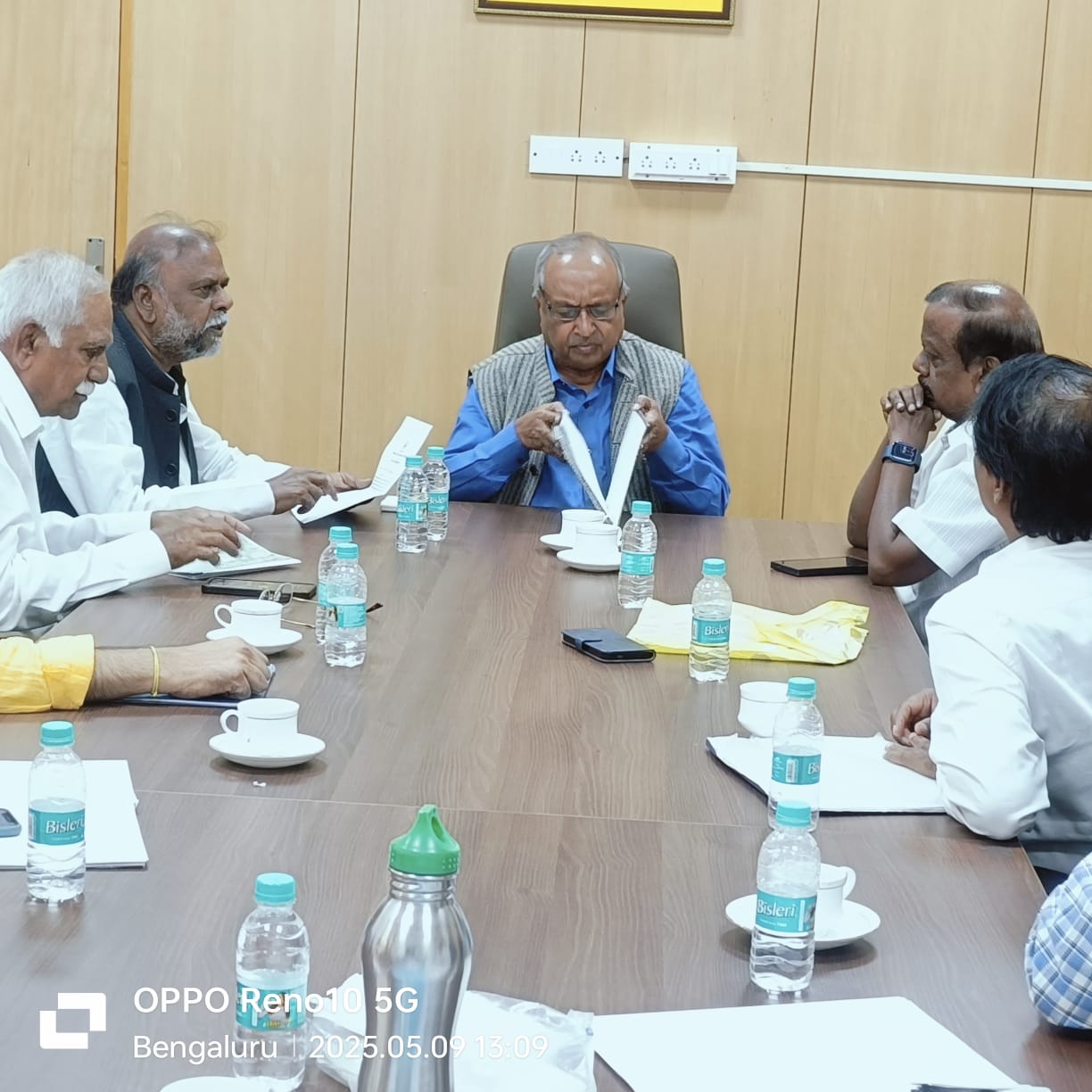 ಜಾತಿಗಣತಿ ಲೋಪ ಸಡಿಪಡಿಸಲು ನ್ಯಾ.ನಾಗಮೋಹನ್ ದಾಸ್ ಭೇಟಿ ಮಾಡಿದ ಎಡ-ಬಲ ಮುಖಂಡರ ನಿಯೋಗ