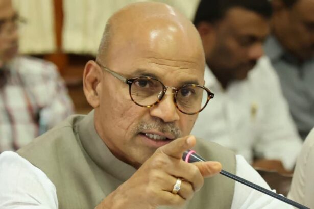 ವೈದ್ಯಕೀಯ ಮತ್ತು ದಂತ ವೈದ್ಯಕೀಯ ಕೋರ್ಸ್‌ಗಳ ಶುಲ್ಕ ಹೆಚ್ಚಳವಿಲ್ಲ-ಸಚಿವ