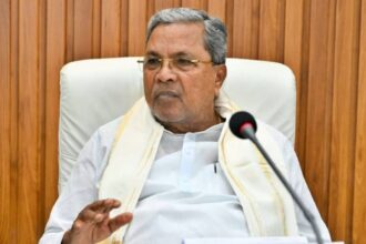 ಕೂಡಲೇ ಸಚಿವರು, ಕಾರ್ಯದರ್ಶಿಗಳು ಪ್ರವಾಹ ಪೀಡಿತ ಪ್ರದೇಶಗಳಿಗೆ ತೆರಳಲು ಸೂಚನೆ