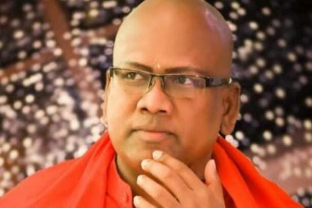 ಶ್ರೀ ಬಸವಮೂರ್ತಿ ಮಾದಾರ ಸ್ವಾಮೀಜಿಯವರಿಗೆ ಸಾಮರಸ್ಯ ಪ್ರಶಸ್ತಿ