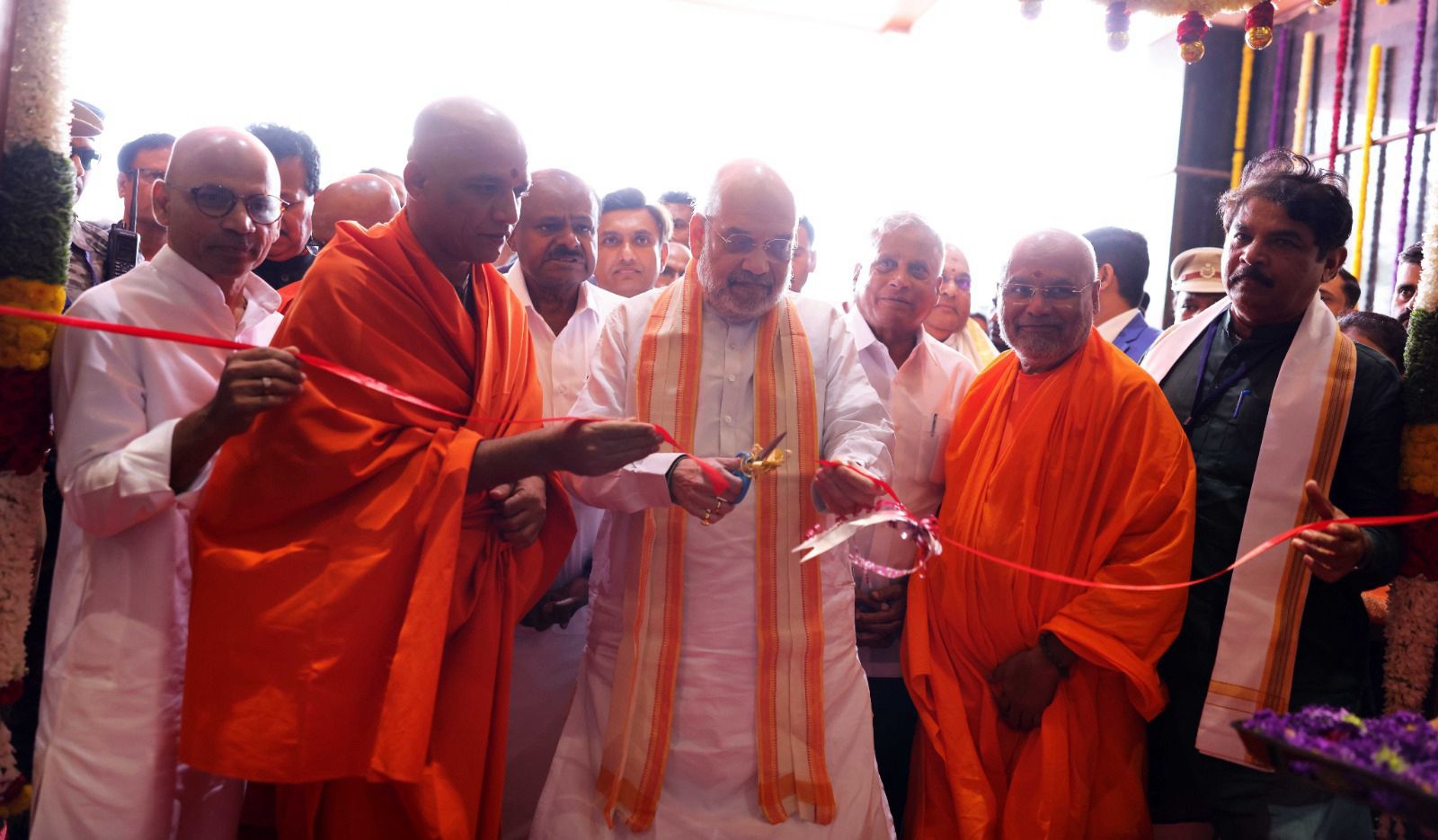 ಆದಿಚುಂಚನಗಿರಿ ವಿಶ್ವವಿದ್ಯಾಲಯ ಉದ್ಘಾಟನೆ ಸ್ವಾಮೀಜಿ ಕನಸು –ನನಸು: ಡಾ.ನಿರ್ಮಲಾನಂದನಾಥ ಸ್ವಾಮೀಜಿ