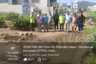 ಉಕ್ಕಿ ಹರಿಯುತ್ತಿರುವ ಒಳಚರಂಡಿ, ಮೌನಕ್ಕೆ ಶರಣಾದ ನಗರಸಭೆ