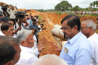 ಹೇಮಾವತಿ ಕೆನಾಲ್ ಕಾಮಗಾರಿ ಸ್ಥಳಕ್ಕೆ ಭೇಟಿ ನೀಡಿ ಪರಿಶೀಲಿಸಿದ ಸೋಮಣ್ಣ