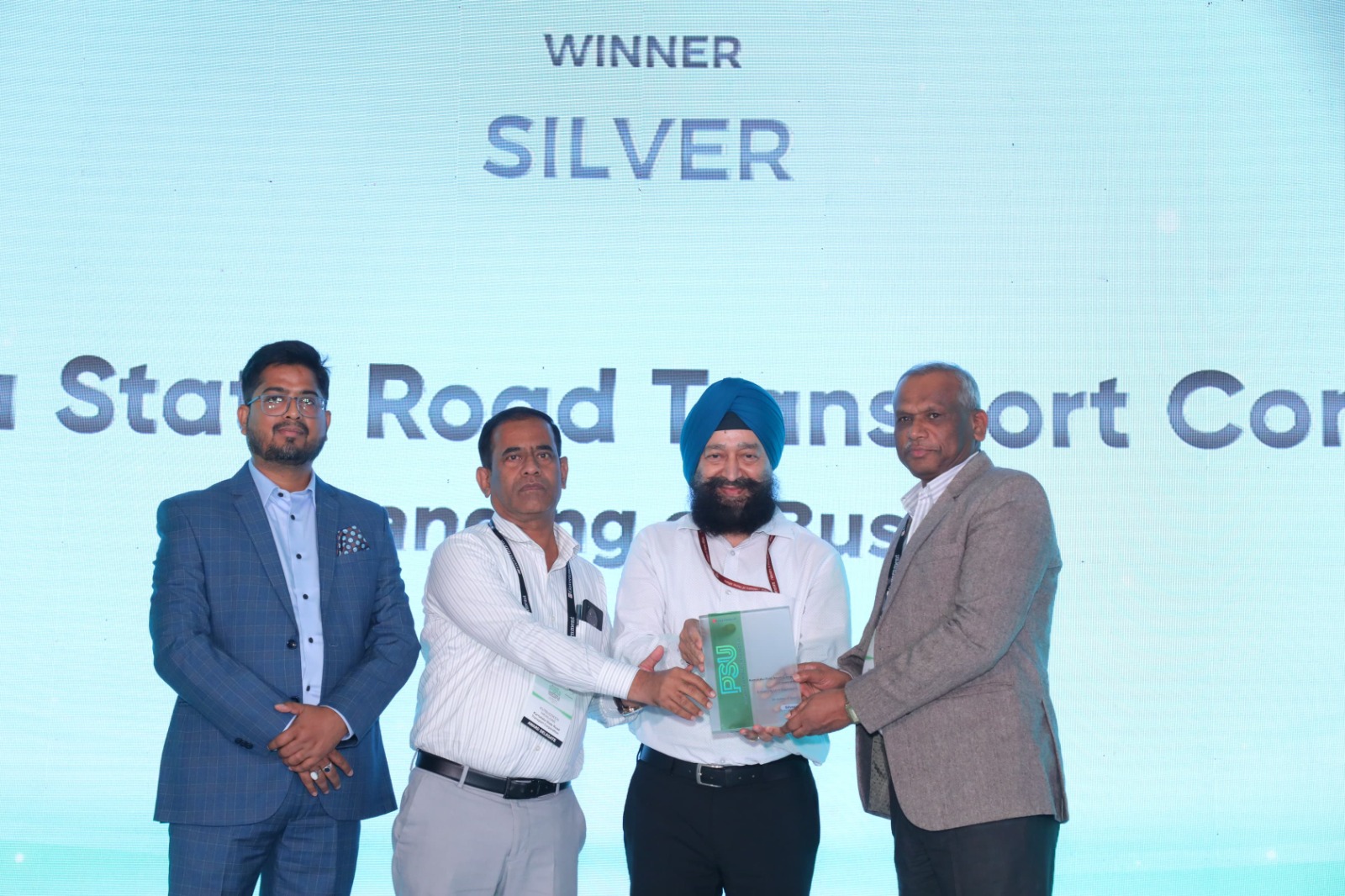 KSRTCಗೆ ರಾಷ್ಟ್ರೀಯ ಇಕಾನಾಮಿಕ್ ಟೈಮ್ಸ್ ಪಿಎಸ್‍ಯು ಲೀಡರ್‍ಶಿಪ್ ಅಂಡ್ ಎಕ್ಸಲೆನ್ಸ್ ಪ್ರಶಸ್ತಿ