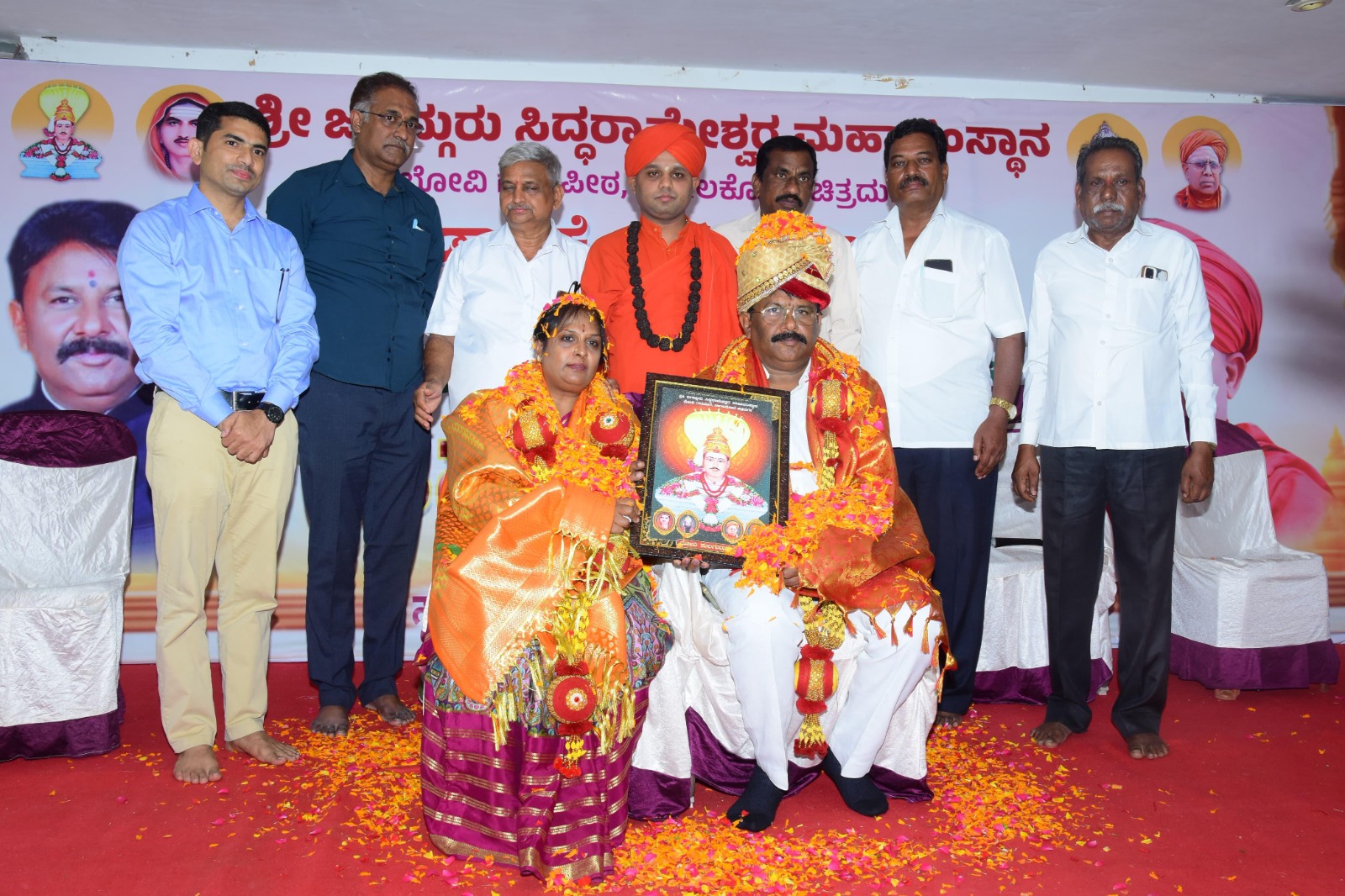 ಅನ್ನದಾನದ ಮಹತ್ವ ಅರಿತ ಡಾ.ಕೆ.ವಿ.ಸಿದ್ಧರಾಜು-ಭೋವಿಶ್ರೀ