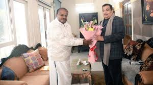 ಸುರಂಗ ಮಾರ್ಗ, ಫೆರಿಫೆರಲ್‌ ರಿಂಗ್‌ ರಸ್ತೆ ಯೋಜನೆಗಳ ತುರ್ತು ಅನುಷ್ಠಾನಕ್ಕೆ  ಮನವಿ ಮಾಡಿದ ಕುಮಾರಸ್ವಾಮಿ
