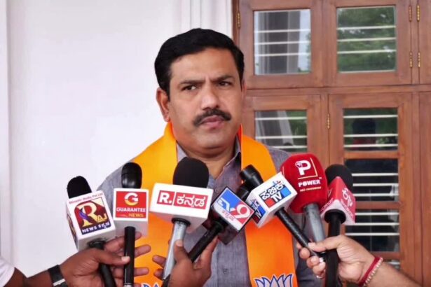 ಆಡಳಿತ ಪಕ್ಷದ ಶಾಸಕರುಗಳೇ ಸಿದ್ದರಾಮಯ್ಯಬಗ್ಗೆ ವಿಶ್ವಾಸ ಕಳೆದುಕೊಂಡಿದ್ದಾರೆ