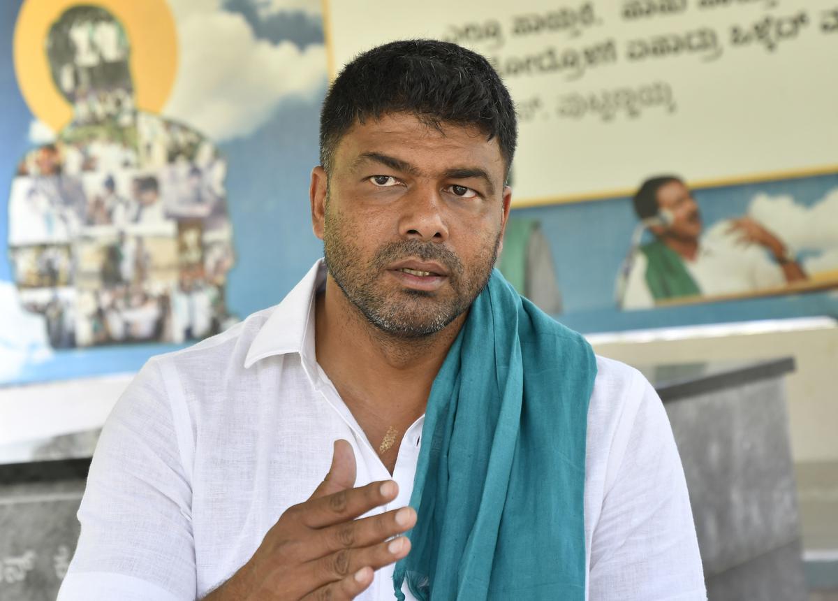 ವಿಶೇಷ ಆ್ಯಪ್ ಮೂಲಕ ಜನರ ಸಮಸ್ಯೆ ಅರಿಯಲು ಮುಂದಾದ ಶಾಸಕ ದರ್ಶನ್ ಪುಟ್ಟಣ್ಣಯ್ಯ