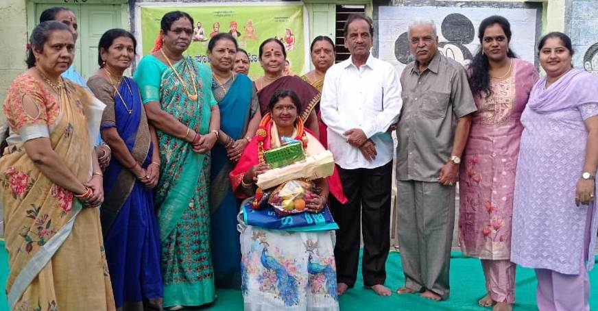 ಯೋಗ ಶಿಕ್ಷಕಿ ಹೇಮಾವತಿಗೆ ಸನ್ಮಾನ