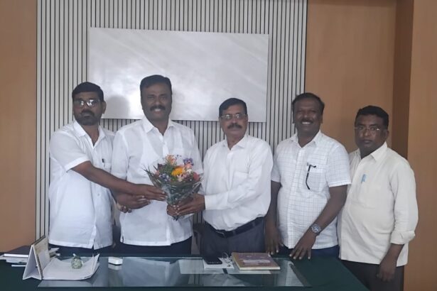 ಸರ್ಕಾರಿ ಕಲಾ ಕಾಲೇಜಿನ ನೂತನ ಪ್ರಾಚಾರ್ಯ ಡಾ. ಕರಿಯಪ್ಪ ಮಾಳಿಗೆಗೆ ಗೌರವ ಸಮರ್ಪಣೆ