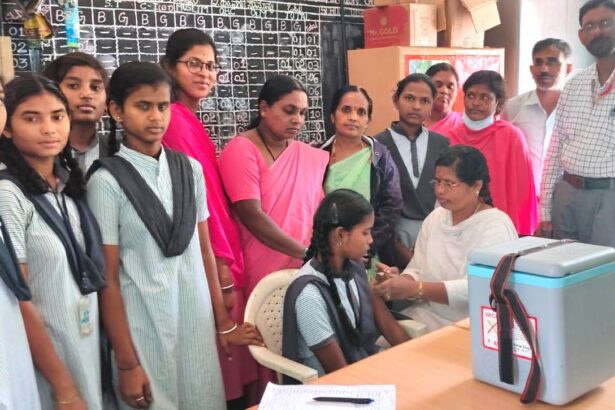 ಕ್ಯಾನ್ಸರ್ ತಡೆಗಟ್ಟಲು 14 ವರ್ಷ ವಯಸ್ಸಿನ ಬಾಲಕಿಯರಿಗೆ HPV ಲಸಿಕೆ