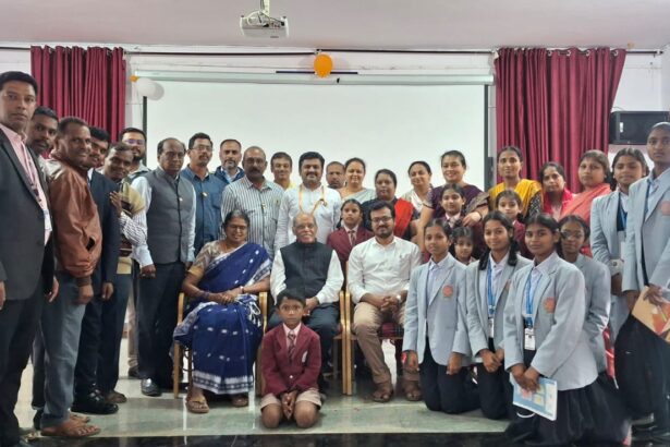 ಒತ್ತಡಕ್ಕೊಳಗಾಗದೆ ಧನಾತ್ಮಕ ಆಲೋಚನೆ ಬೆಳೆಸಿಕೊಳ್ಳಿ: ಡಾ.ನಾ.ಸೋಮೇಶ್ವರ