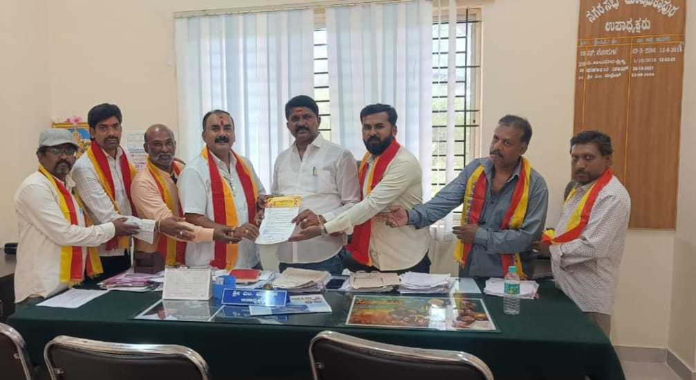 ಮೂಲಭೂತ ಸೌಕರ್ಯ ಕಲ್ಪಿಸಲು ಪೌರಾಯುಕ್ತರಿಗೆ ಮನವಿ