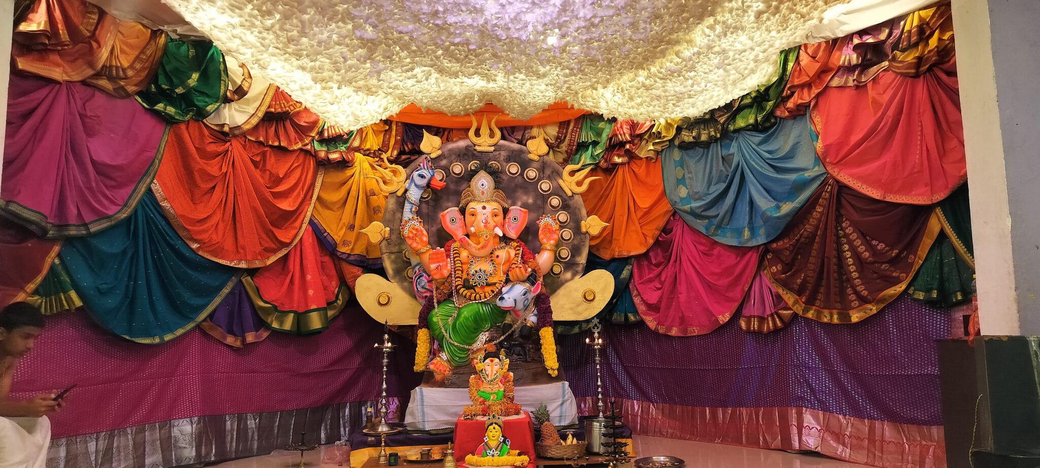 ಕೂರಿಸಿದ್ದ ಗಣಪತಿ ರಾತ್ರೋ ರಾತ್ರಿ ಕದ್ದ ಕಳ್ಳರು