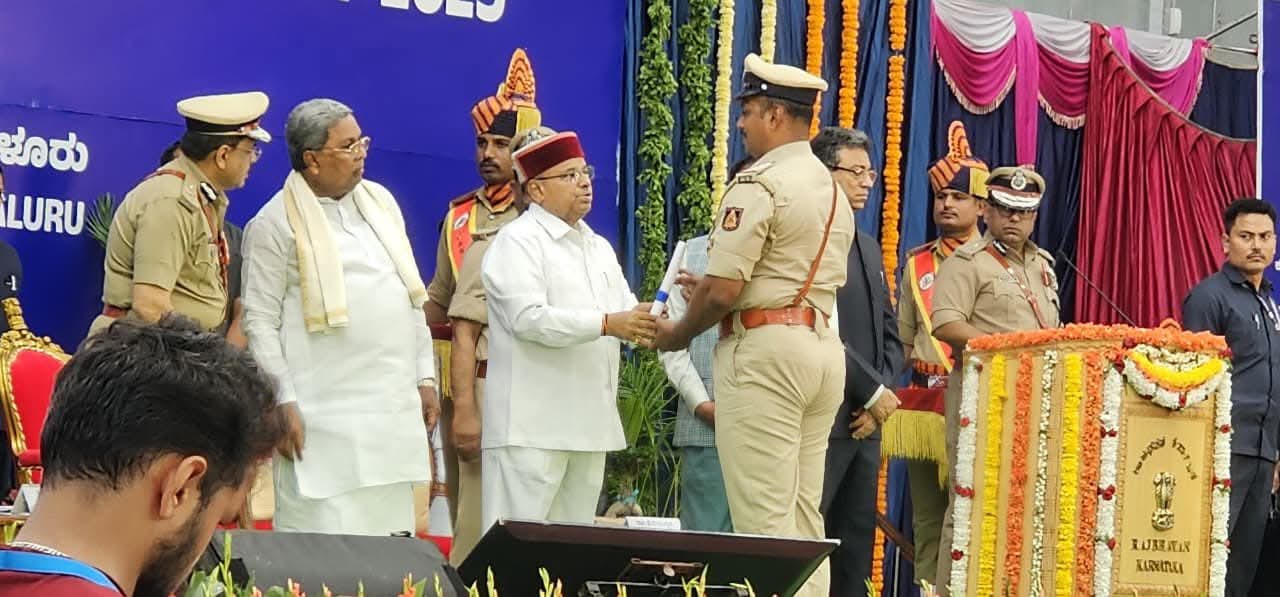 ದಕ್ಷ ಪೊಲೀಸ್ ಅಧಿಕಾರಿಗೆ ರಾಷ್ಟ್ರಪತಿ ಪದಕ ಪ್ರದಾನ