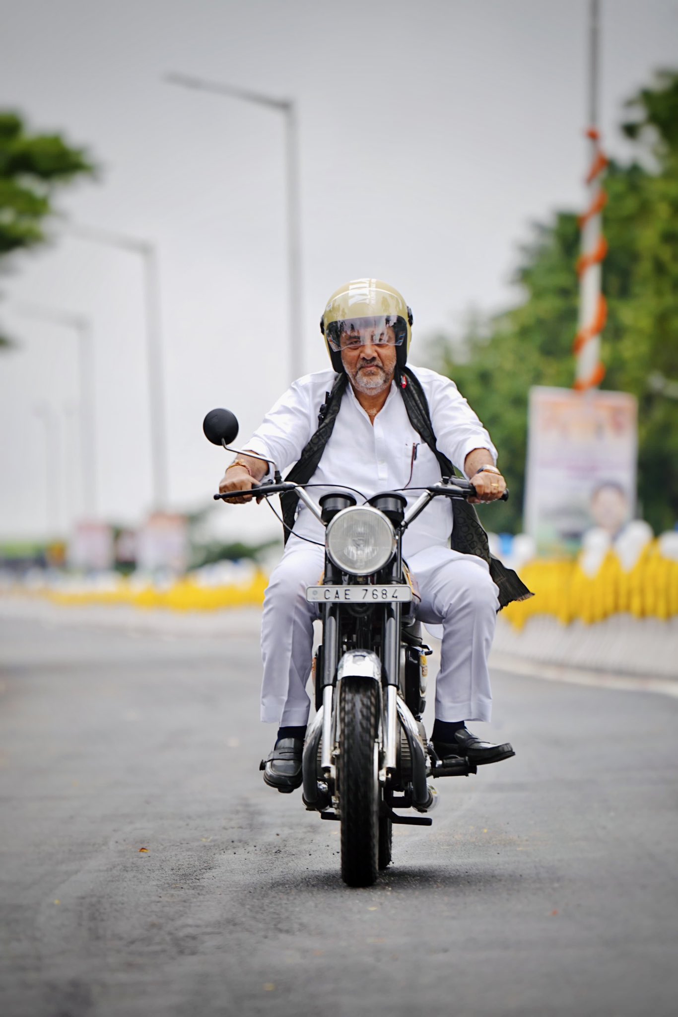 ​​ ಬೈಕ್ ಸವಾರಿ ಮಾಡಿದ ಡಿಸಿಎಂ ಶಿವಕುಮಾರ್