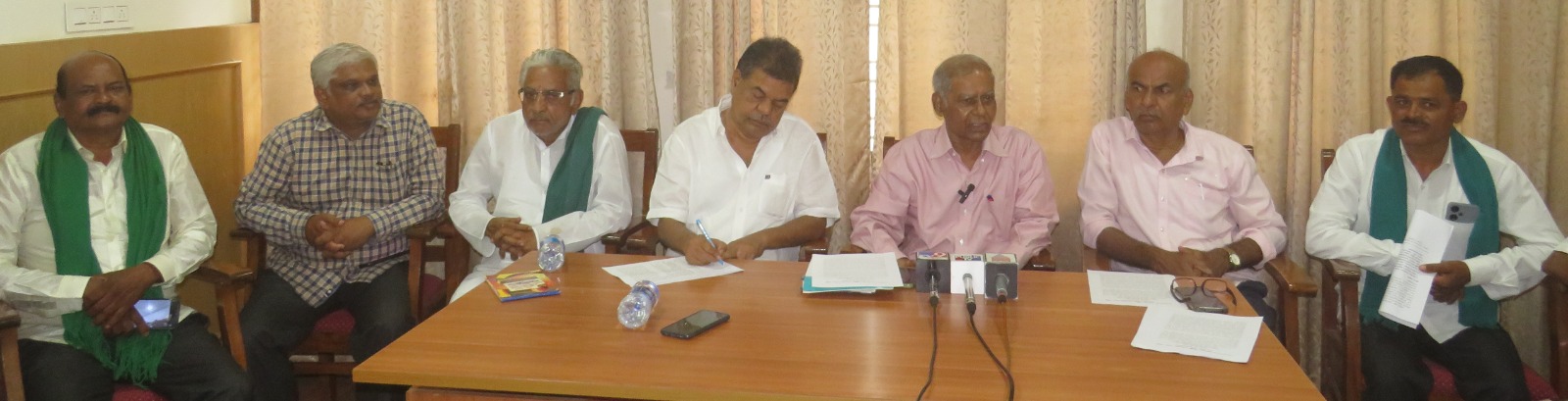 ಅಕ್ರಮ ಗಣಿ ಮಾಫಿಯಾ ವಿರುದ್ಧ ಜನಾಂದೋಲನ ಅನಿವಾರ್ಯ