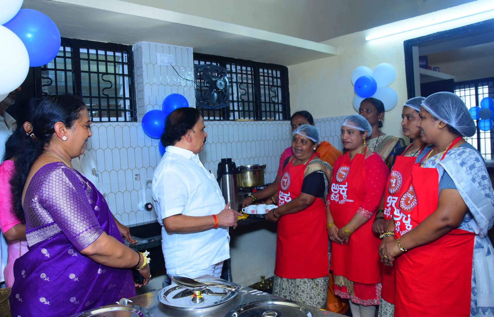 ಹೋಟೆಲ್ ಉದ್ದಿಮೆಯಲ್ಲಿ ಮಹಿಳೆಯರು ಪಾಲ್ಗೊಳ್ಳಲು ಅಕ್ಕ ಕೆಫೆ ಉತ್ತೇಜನ