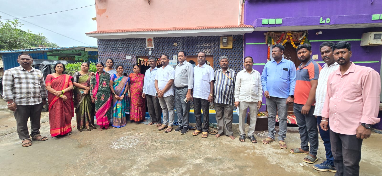 ಪೌರ ಕಾರ್ಮಿಕರ ಮನೆಯಲ್ಲಿ ಸಮಾನತೆ ಭೋಜನಾ ವ್ಯವಸ್ಥೆ