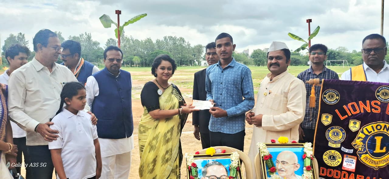 ಜಾಲಪ್ಪ ಲಯನ್ಸ್ ಸಂಸ್ಥೆಯಿಂದ ಸ್ವಾತಂತ್ರ್ಯೋತ್ಸವ