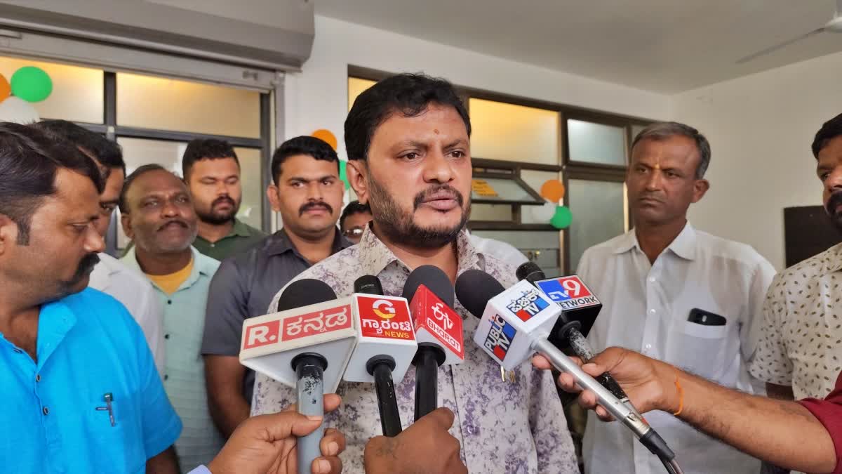 ಶಾಸಕ ಶಿವಲಿಂಗೇಗೌಡರ ವಿರುದ್ಧ ಶಿಸ್ತು ಕ್ರಮ ಕೈಗೊಳ್ಳಲಿ