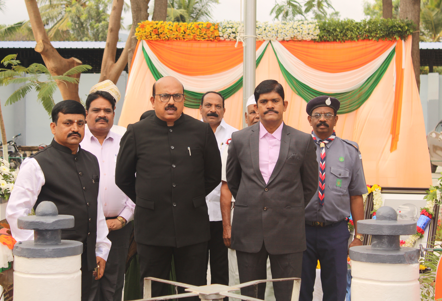 ಜಿಲ್ಲಾಧಿಕಾರಿ ಟಿ.ವೆಂಕಟೇಶ್ ಅವರಿಂದ ರಾಷ್ಟ್ರ ಧ್ವಜಾರೋಹಣ