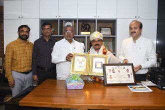 ಸಚಿವ ಸುಧಾಕರ್ ಅವರಿಗೆ ಸಹಕಾರ ರತ್ನ ಪ್ರಶಸ್ತಿ ಪ್ರದಾನ