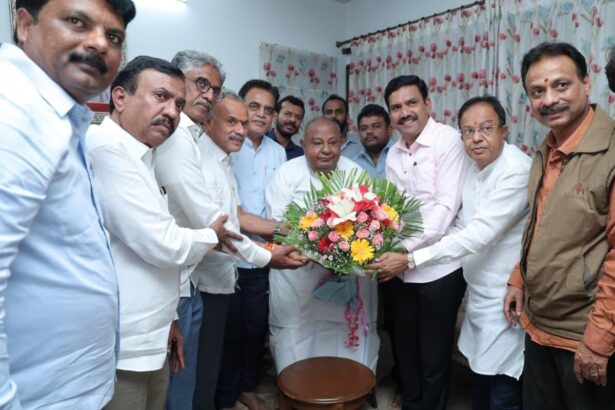 ದೇವೇಗೌಡರನ್ನು ಅಭಿನಂದಿಸಿದ ಬಿಜೆಪಿ ನಿಯೋಗ