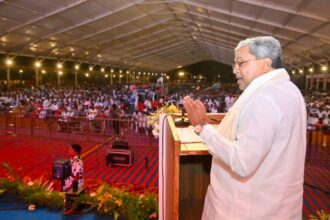 ಹಿಂದೂ ಧರ್ಮಿಯರು ಮತಾಂತರಗೊಳ್ಳುವಂತೆ ಪ್ರಚೋದಿಸುತ್ತಿರುವ ಸಿಎಂ