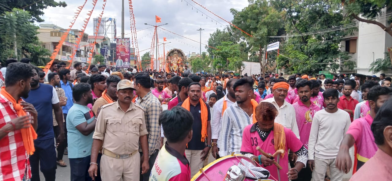 ಮತಾಂಧ ಶಕ್ತಿಗಳಿಗೆ ಕಡಿವಾಣ ಹಾಕಲು ಹಿಂದೂಗಳು ಒಗ್ಗಟ್ಟಾಗಿ