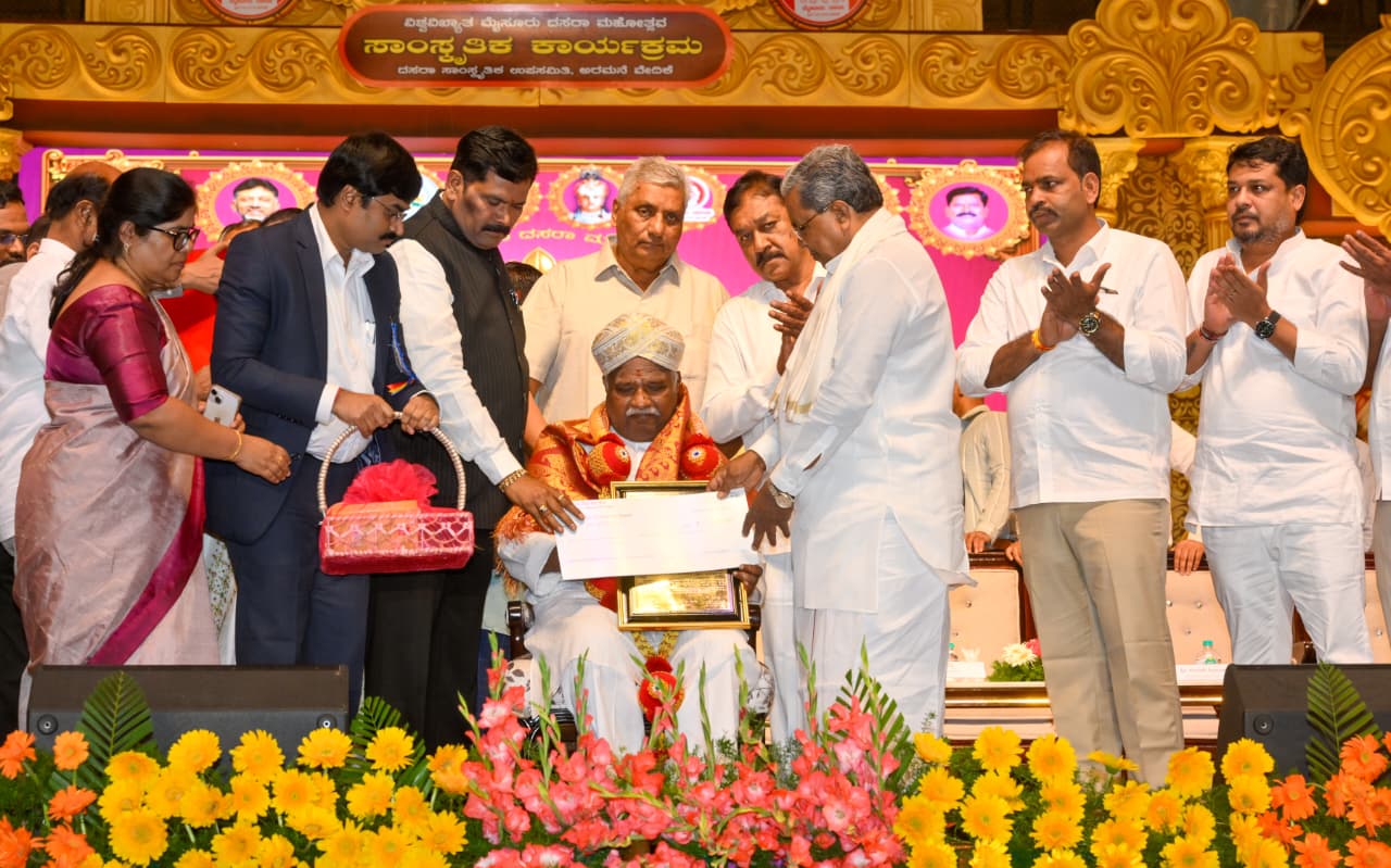 ಪಂಡಿತ್ ವೆಂಕಟೇಶ್ ಕುಮಾರ್ ಅವರಿಗೆ ಸಂಗೀತ ವಿದ್ವಾನ್ ಪ್ರಶಸ್ತಿ: ಸಿ.ಎಂ ಮೆಚ್ವುಗೆ